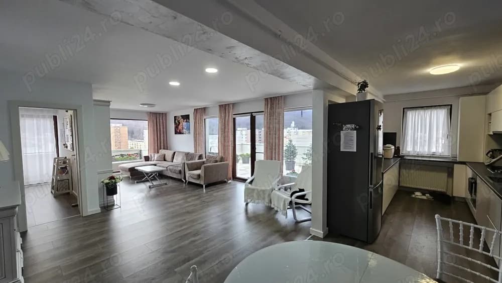 Ap.4 camere- Penthouse 178mp plus terase cu priveliste fantastica - imagine 1