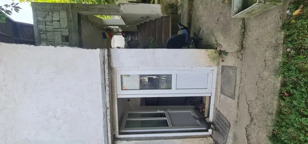 Casă de Vanzare Zărnești - imagine 1