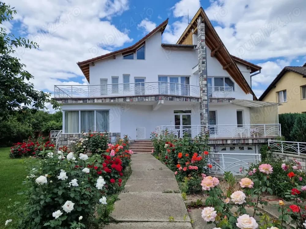 CASA vanzare BRASOV, calitati+potential deosebit, 5 min mall Coresi