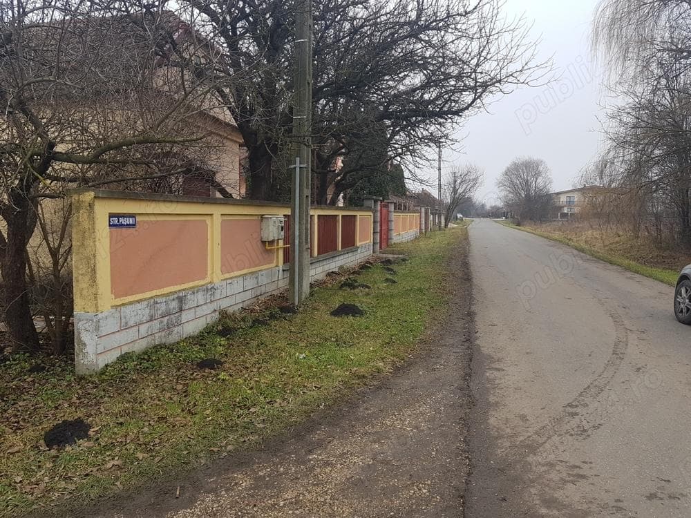 teren intravilan de vanzare