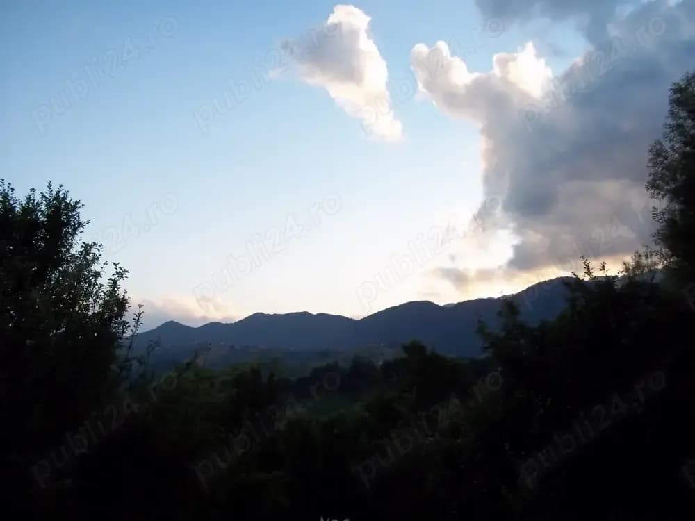 Vanzare teren intravilan central Magura comuna Moeciu