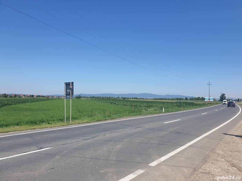 Vand teren Brașov Stupini cu front la DN13.