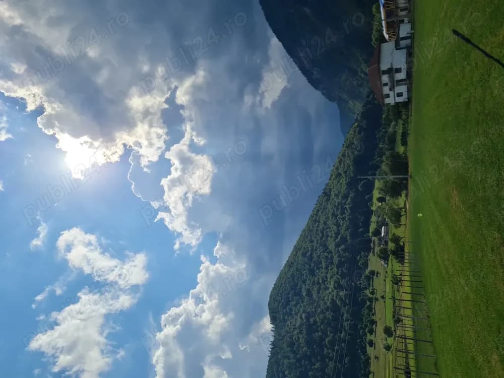 Teren intravilan de vanzare