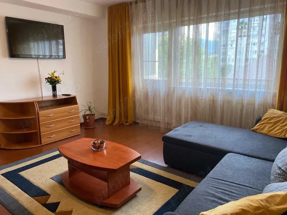 Ap 2 camere cu loc de parcare