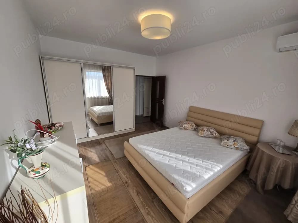 2 Camere decomandat Centru Civic Onix