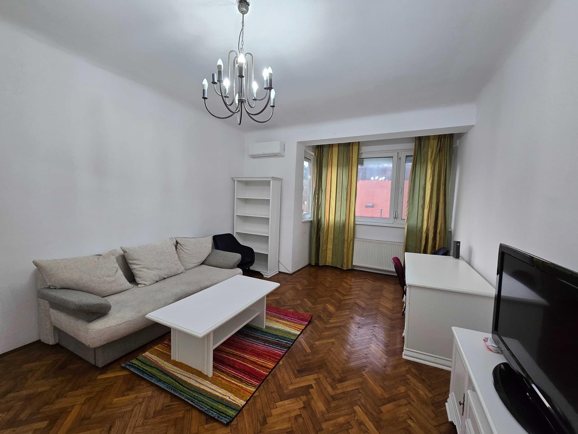 PF dau in chirie ap. 2 camere ULTRACENTRAL, 75 mp, str. Baritiu nr 29, - imagine 1