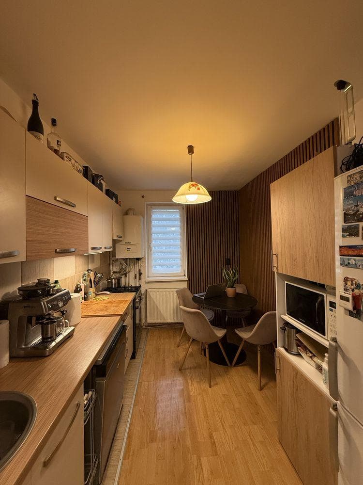 Apartament 3 camere, etaj 3, decomadat, Gheorgheni, Baisoara, Parking - imagine 1