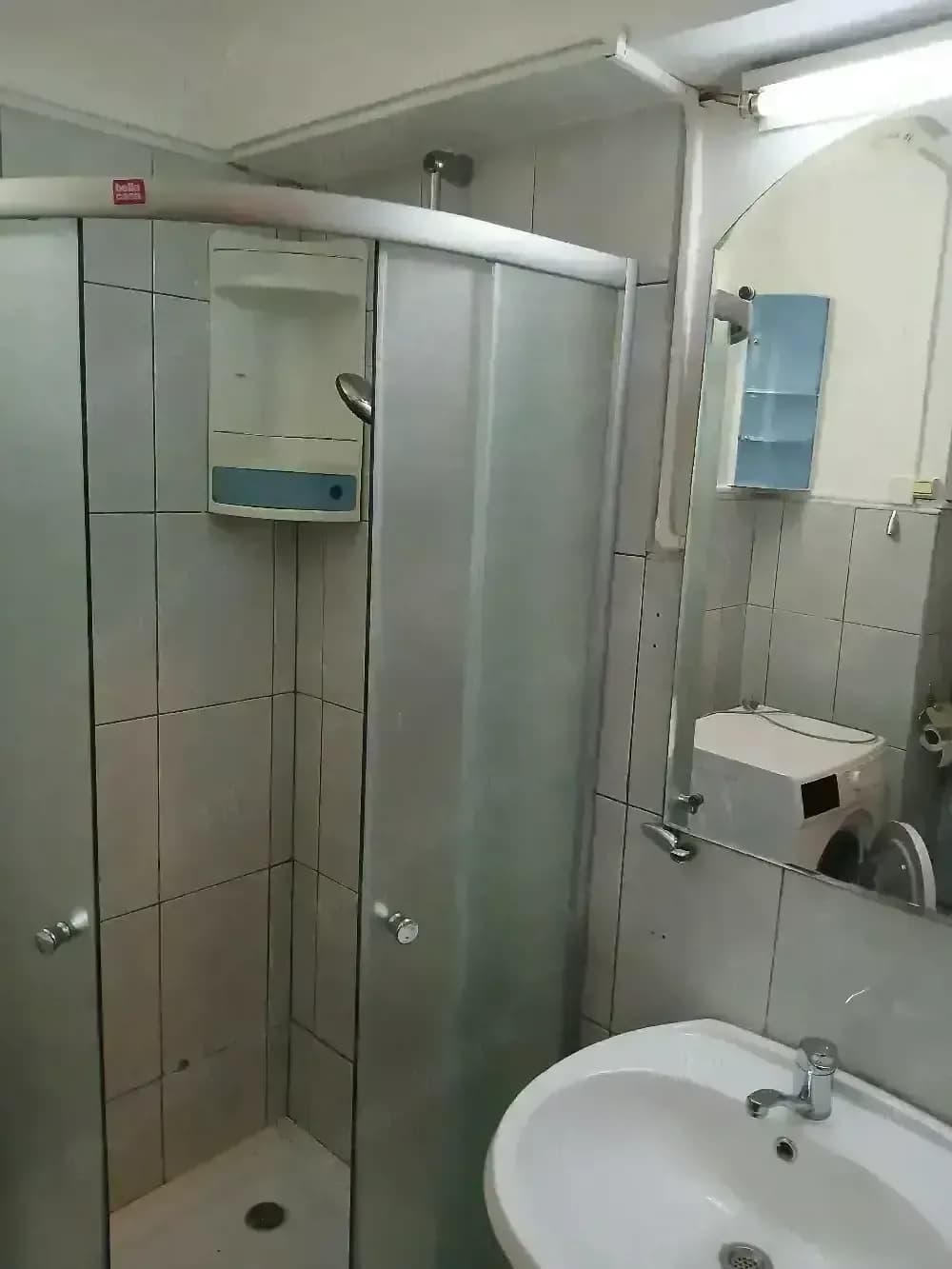 Inchiriez garsoniera Ploiești Vest