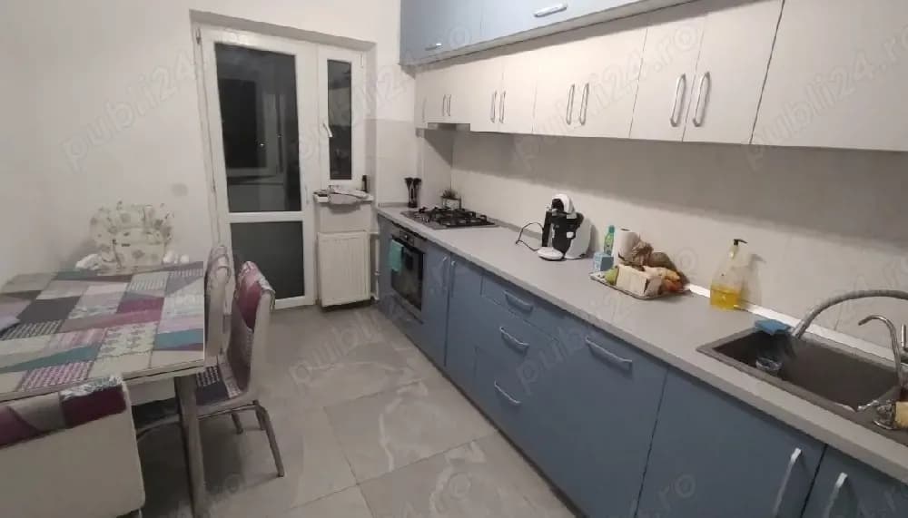 apartament 3 camere Bulevardul Bucuresti