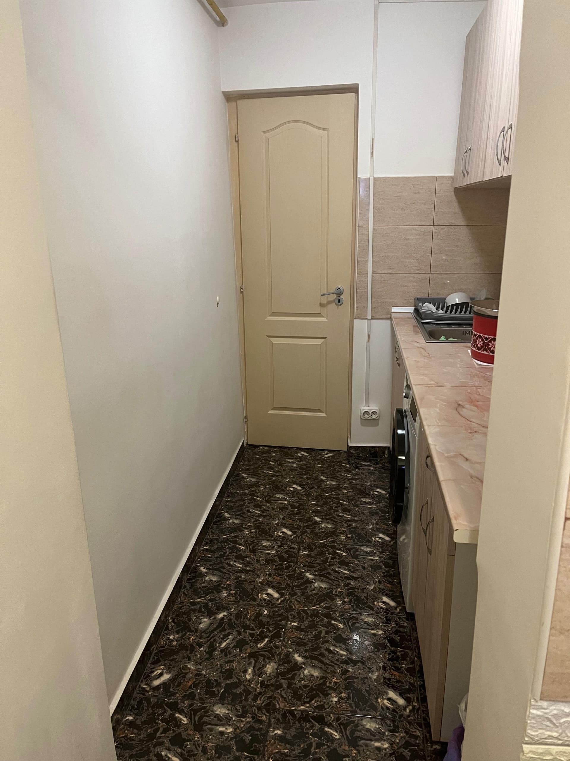 Garsoniera de vanzare Pajura