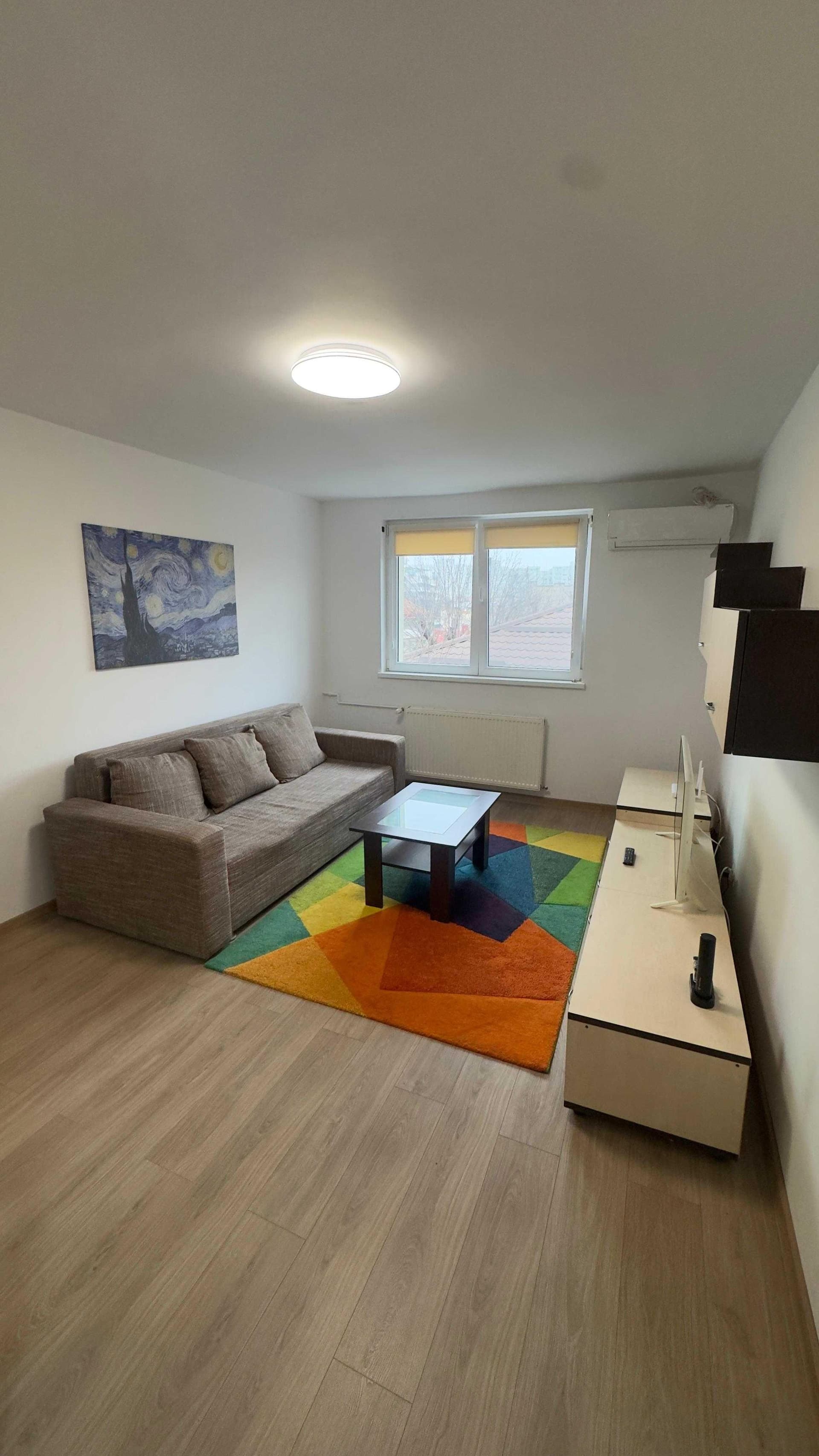 Apartament de Închiriat Proprietar - Renovat - Central, 2 Camere - imagine 1