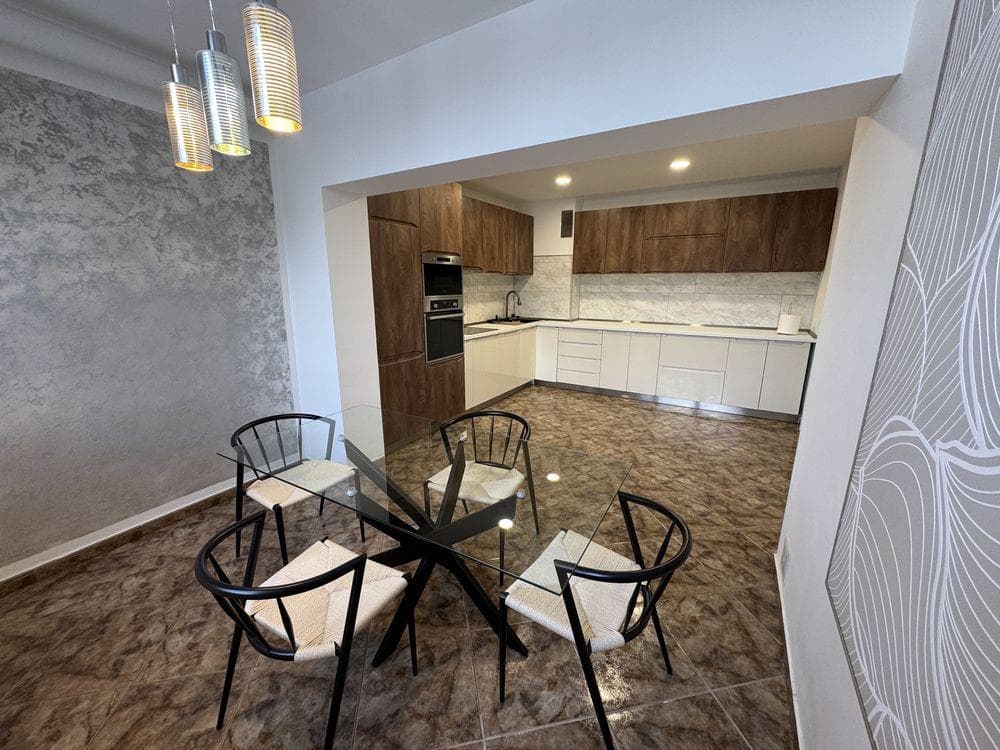 Inchiriez apartament str. Barbu Stefanescu Delavrancea Kiseleff