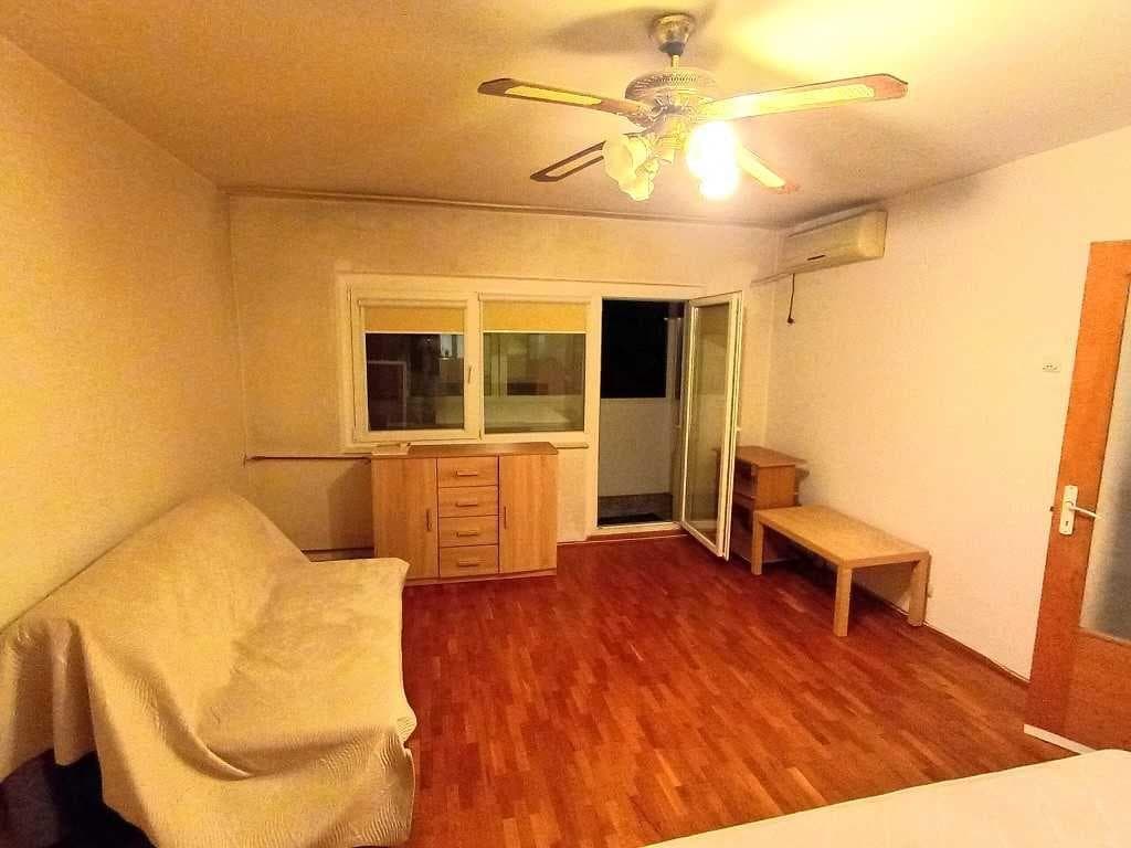 Garsoniera zona Decebal Mesterul Manole