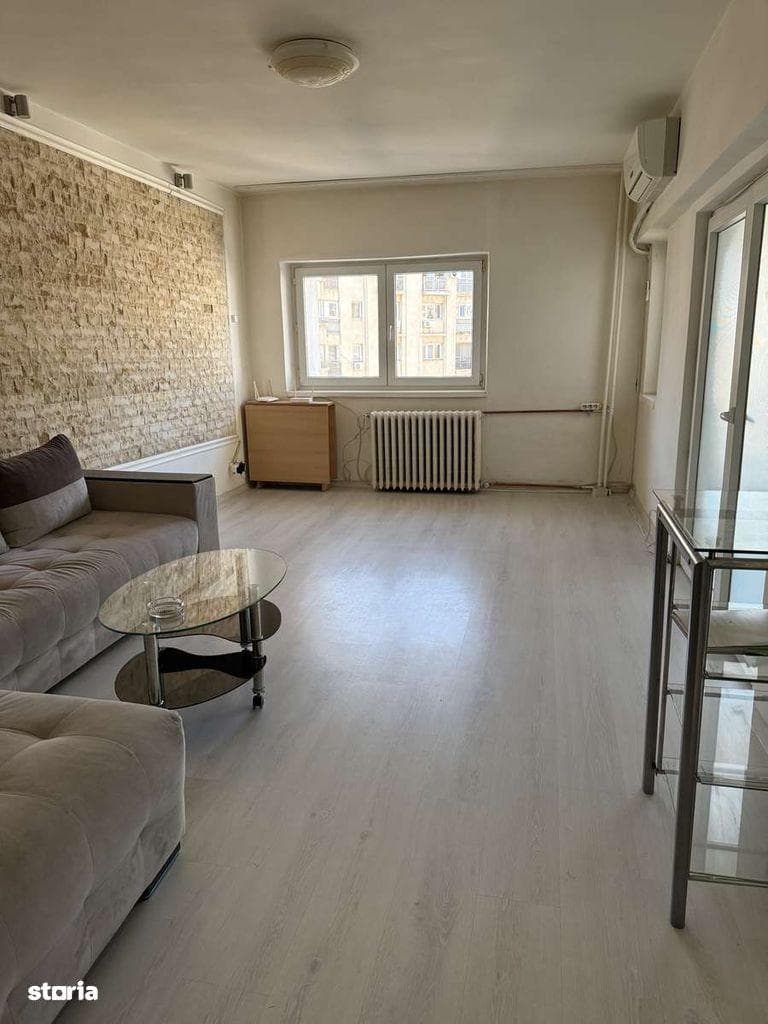 2 camere decomandat ultra central Bulevardul Unirii 33 - imagine 1