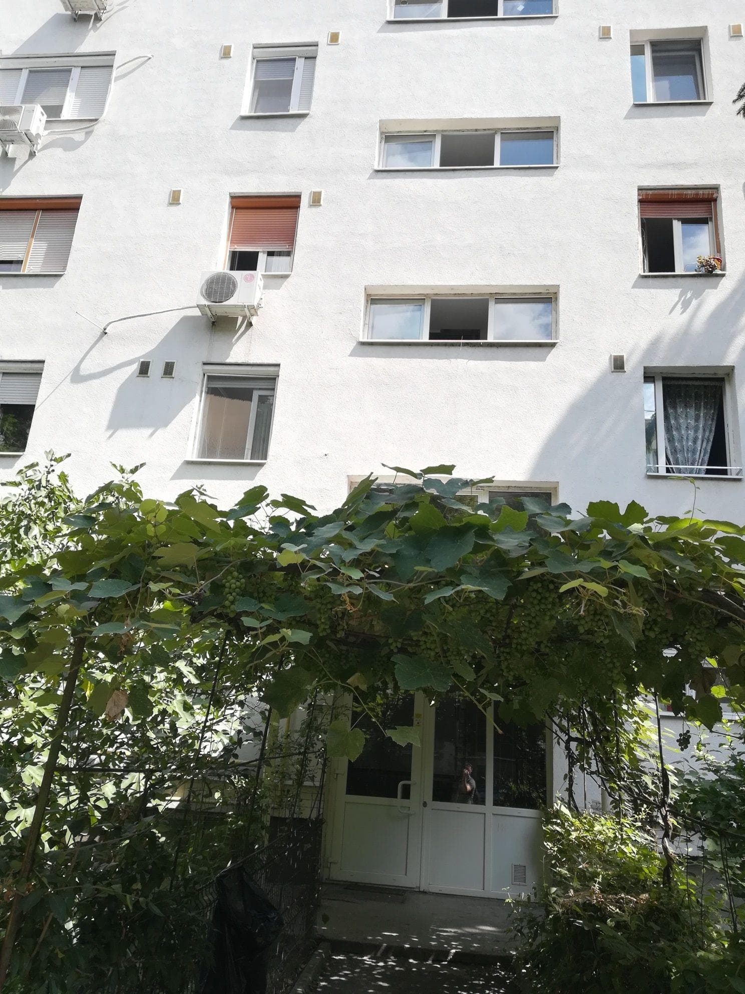 Apartament 3 camere Titan se vinde