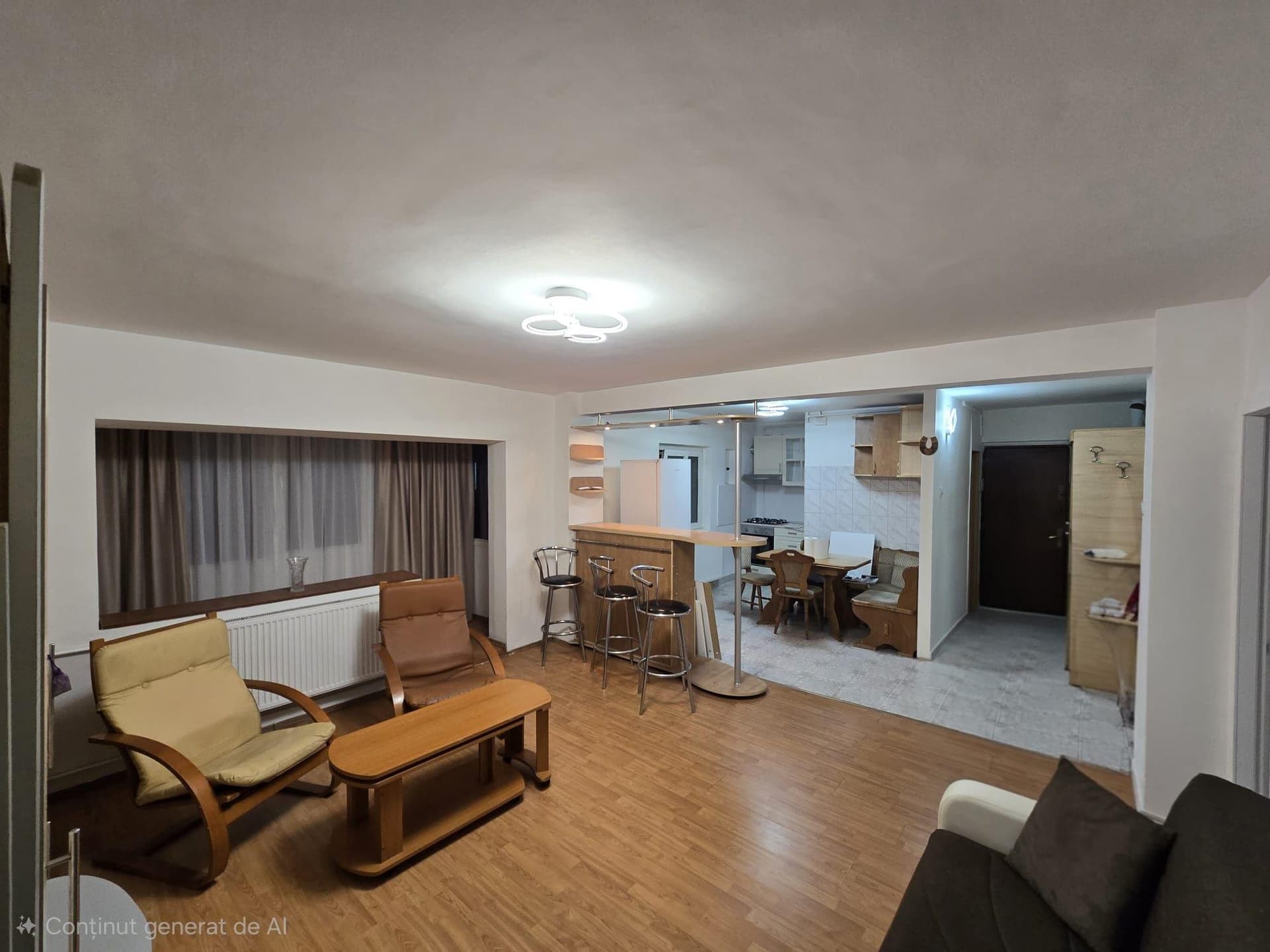 Închiriez apartament de 2 camere - imagine 1