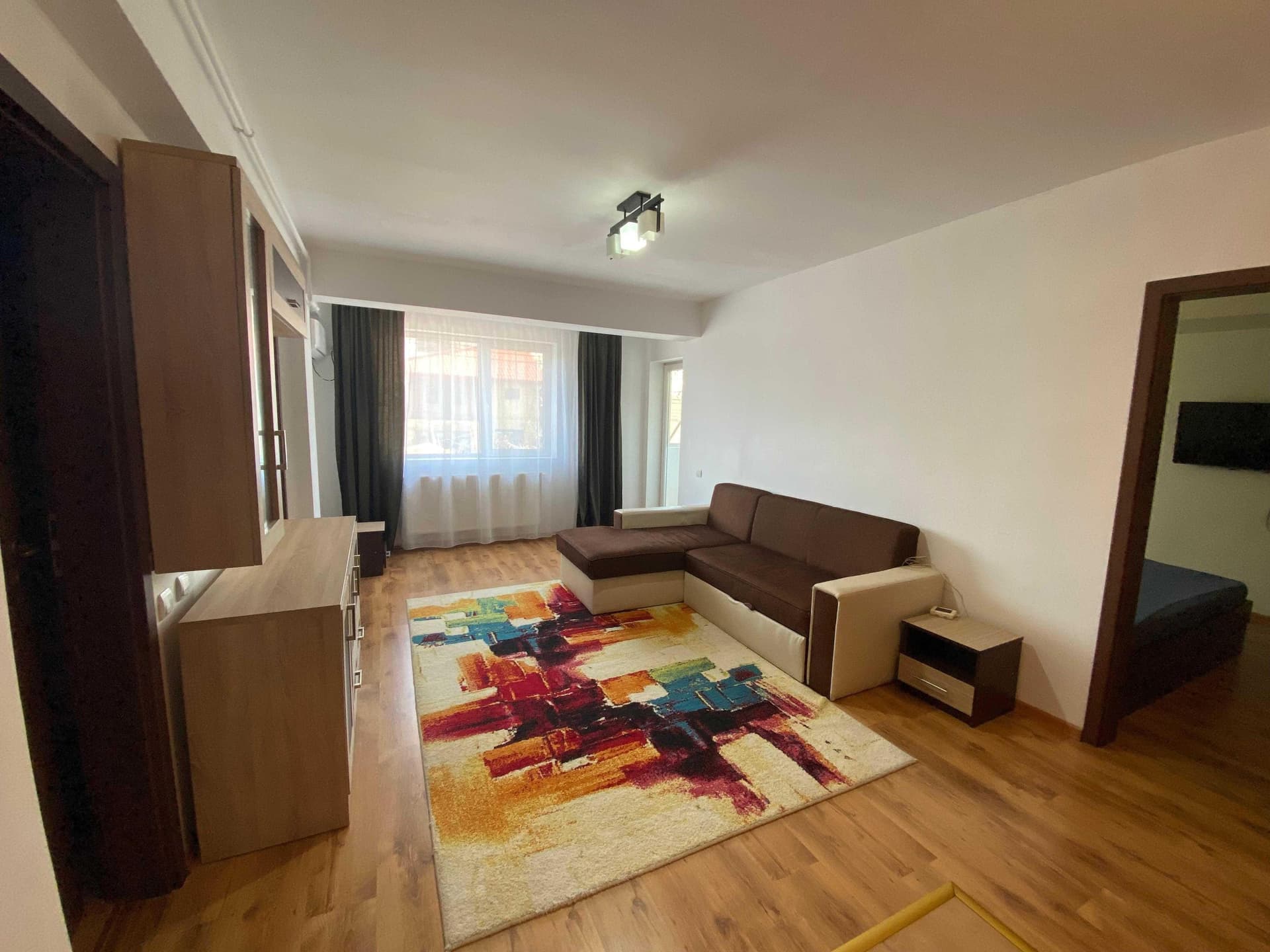 Inchiriere Apartament 2 camere decomandat, Str Atletilor - imagine 1