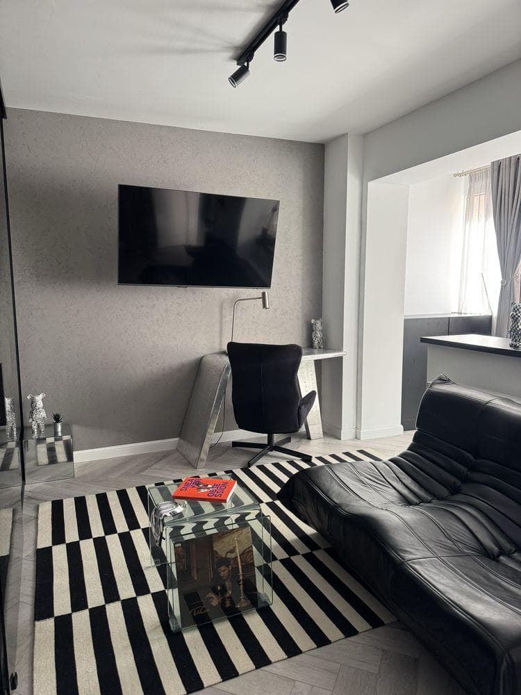 Studio langa UTCB lacul Tei