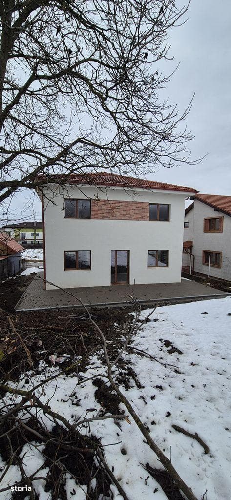 Casa individuală în Dezmir - imagine 1