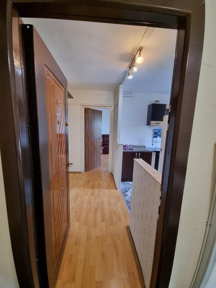 Apartament de inchiriat - imagine 1