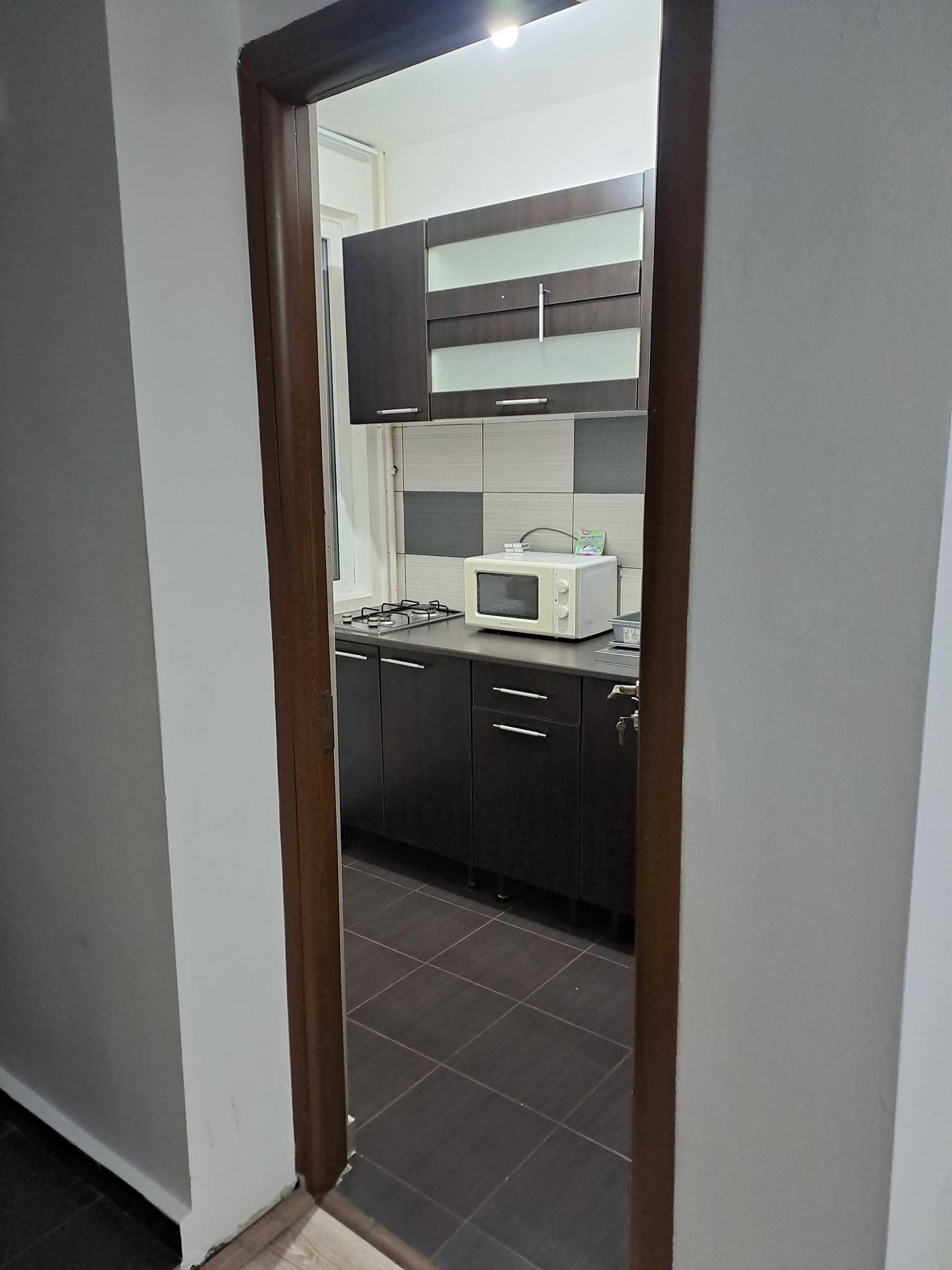 Inchiriez garsoniera Obregia - Berceni