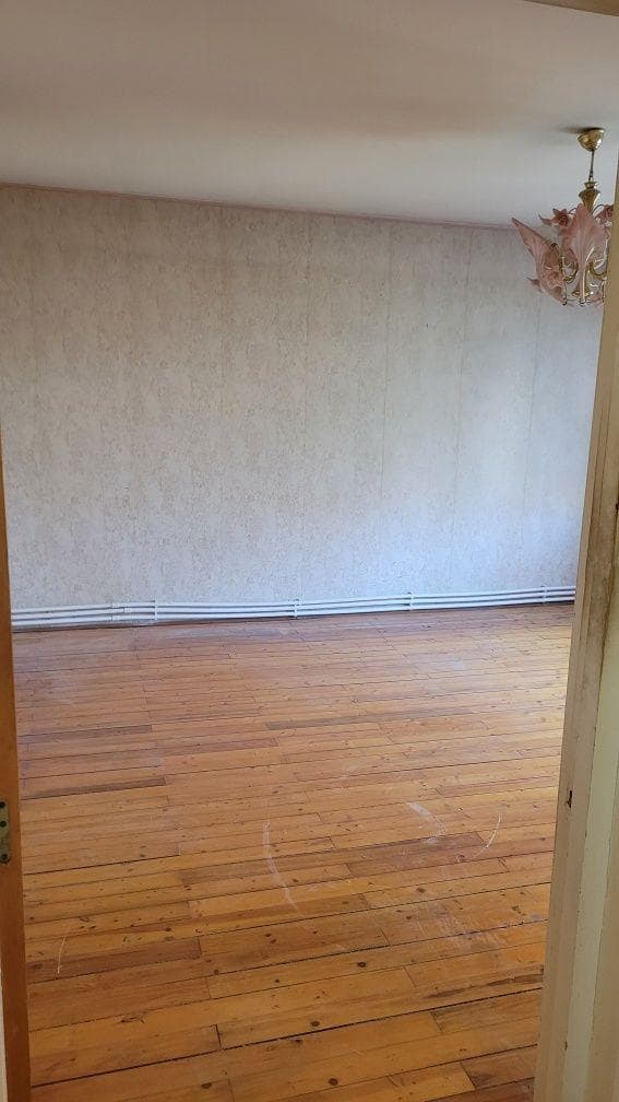 Vând apartament 3 camere zona Parc Sebastian-13 Septembrie