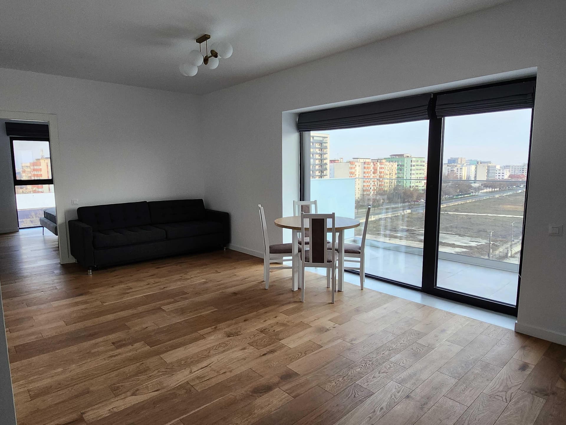 Apartament cochet și loc de parcare în One Cotroceni Park - imagine 1