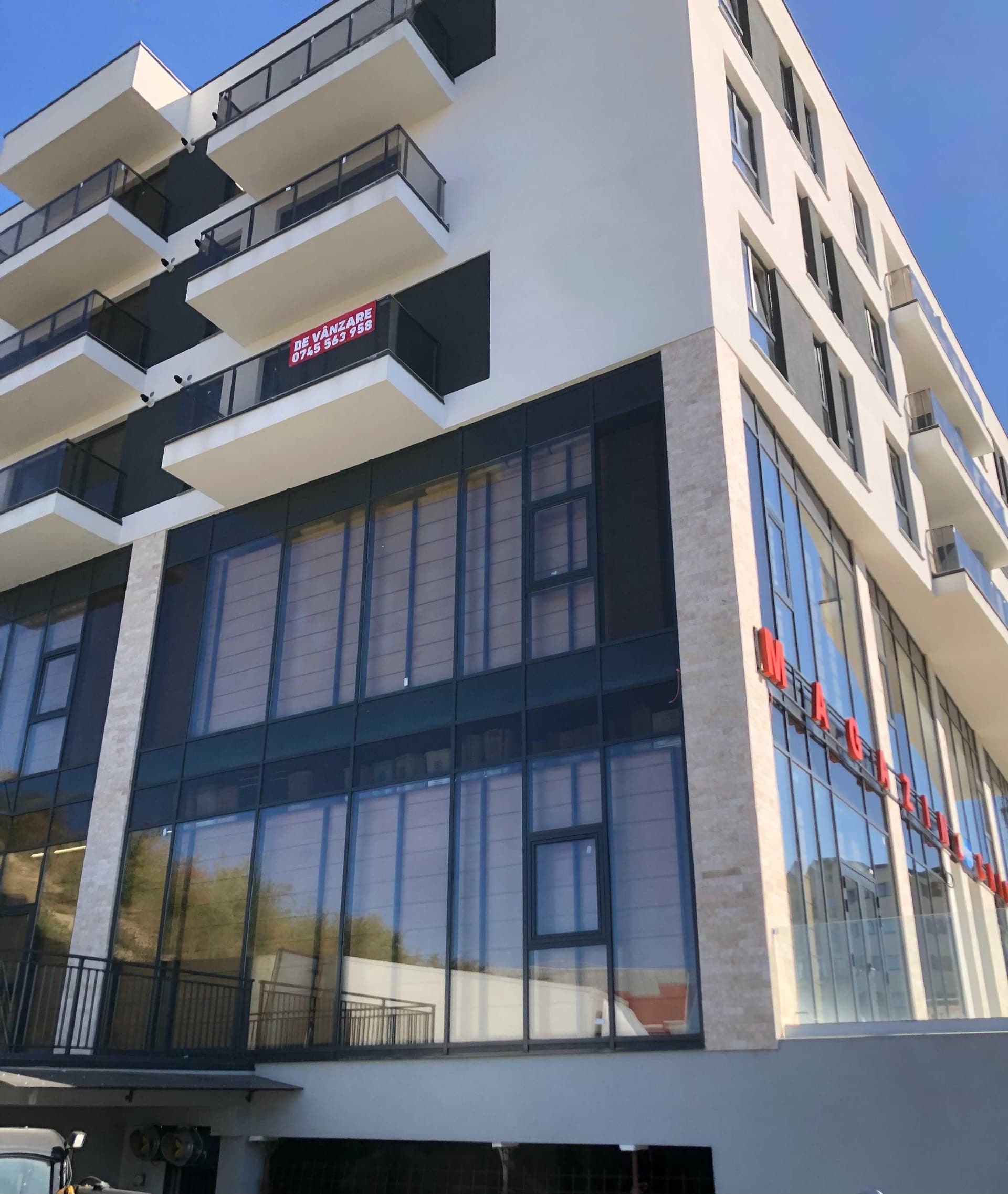 Vand apartament nou 59MP, finisat, zona Eroilor,langa Panemar,Floresti - imagine 1