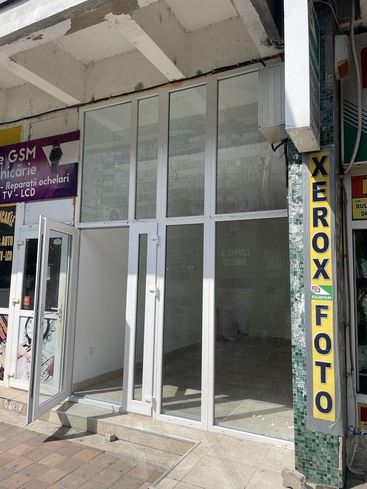 Inchiriez spatiu comercial