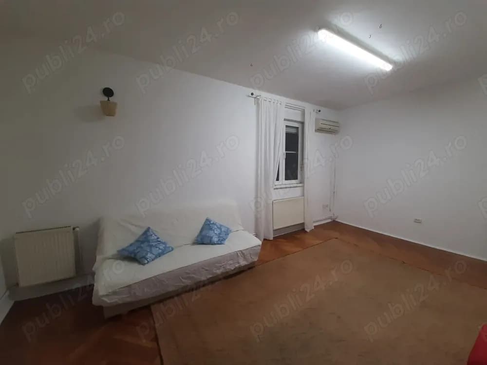 Bucurestii Noi, apartament cu 3 camere decomandate, et 3- bloc rusesc