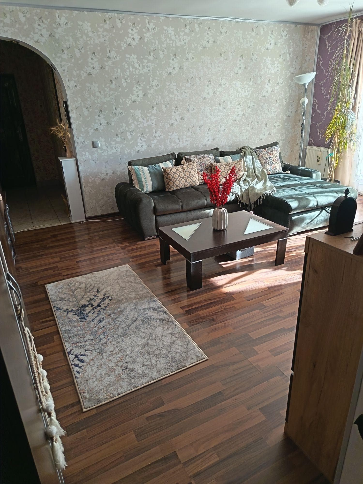 Apartament cu 2 camere - imagine 1