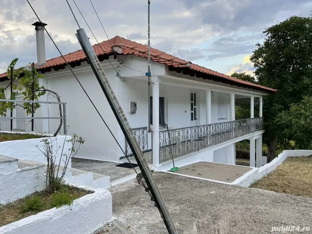 Vând casa în Grecia în zona Drama