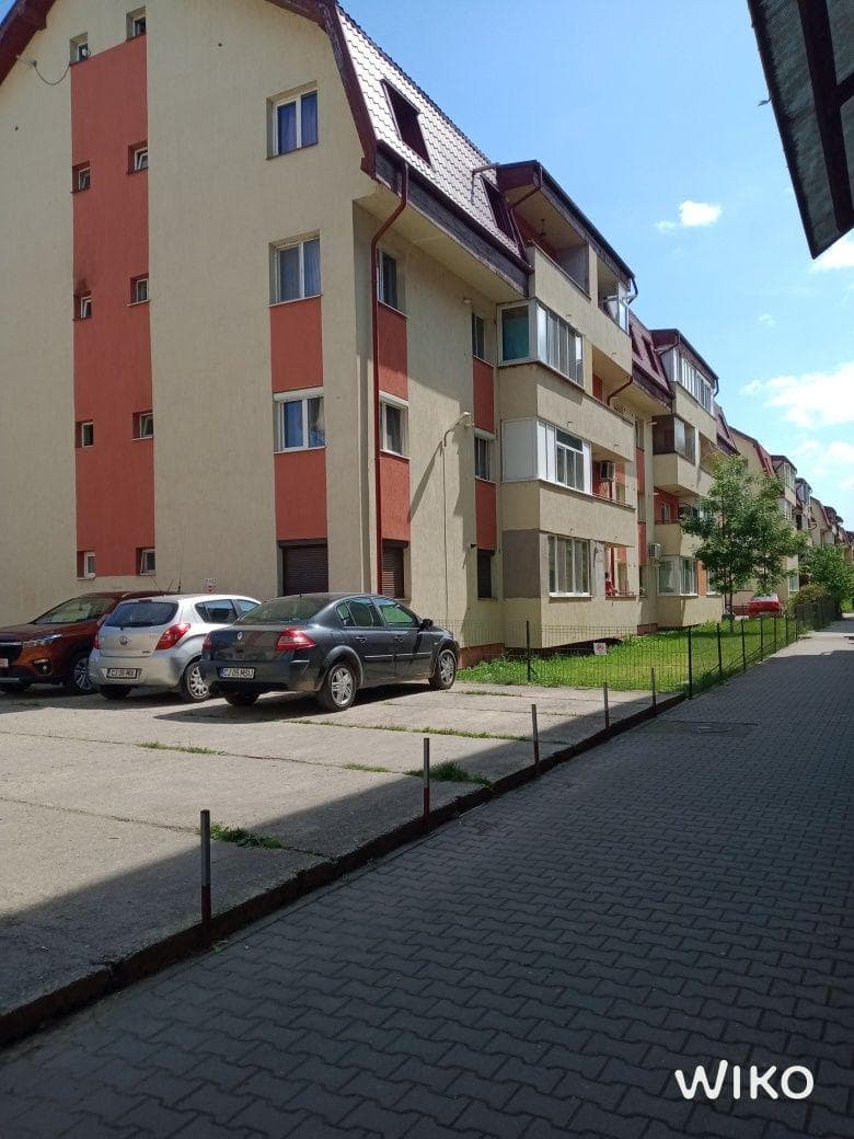 Vând apartament cu 2 camere - imagine 1