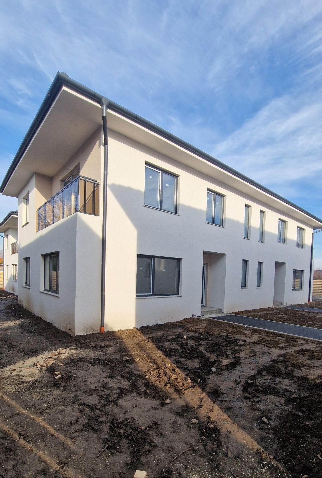 Vand duplex Floresti - imagine 1