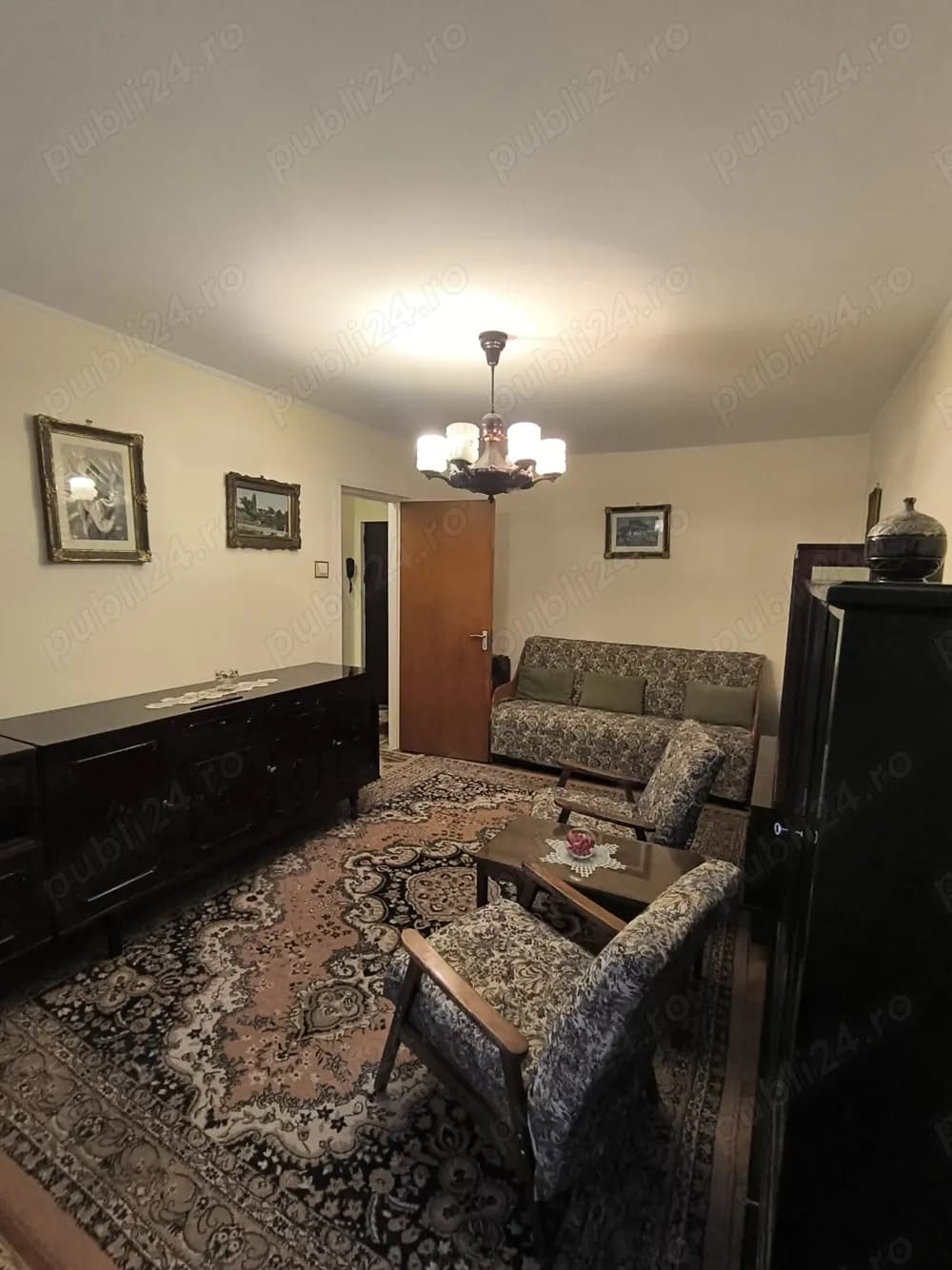 Închiriez apartament 2camere