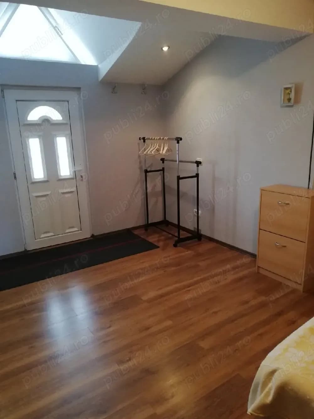 Apartament2cam de inchiriat