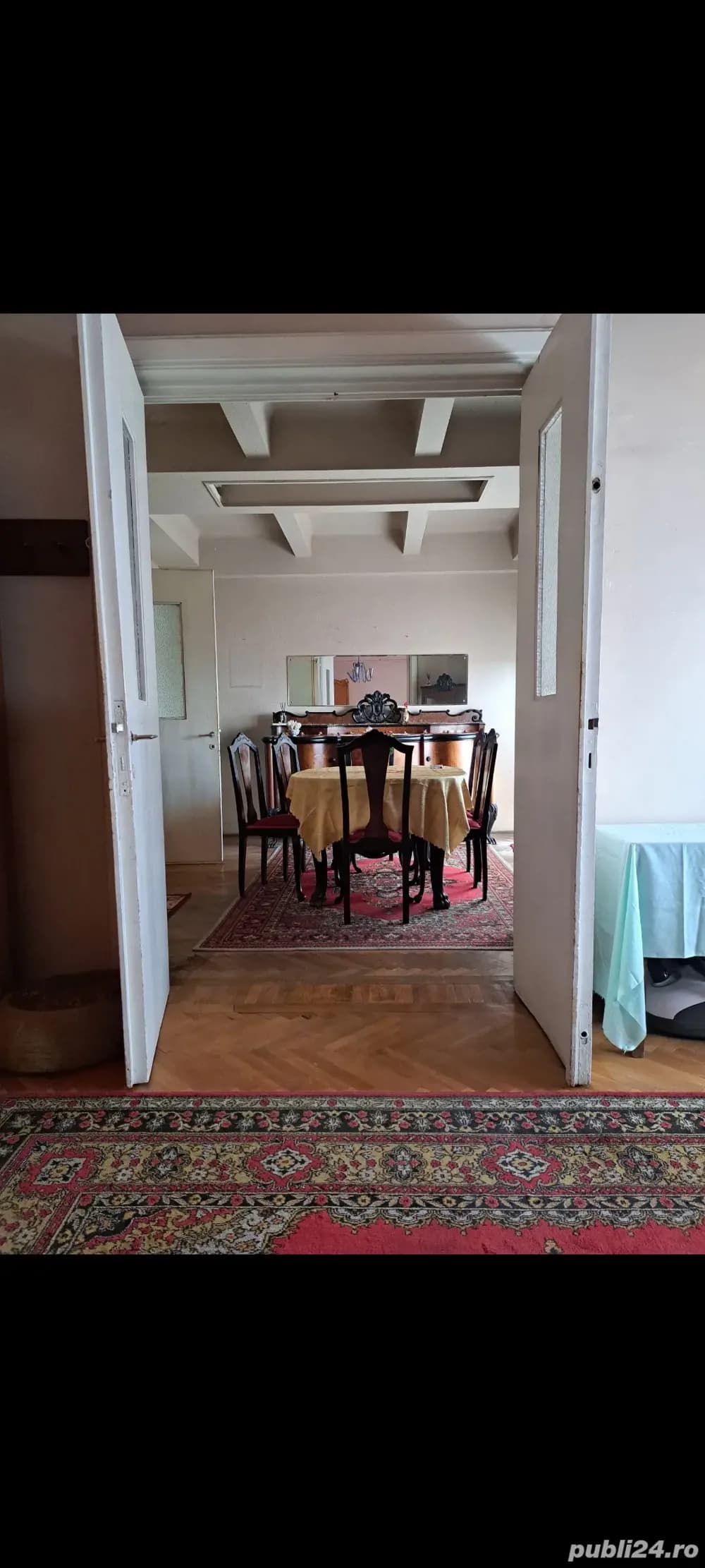 Apartament 4 camere - imagine 1