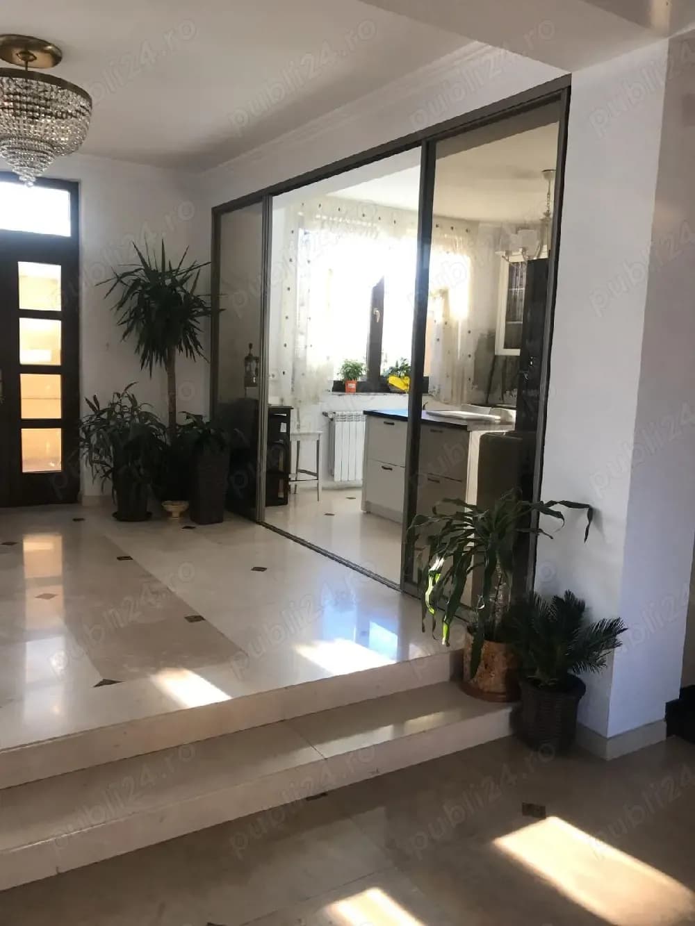 Vânzare Vilă - imagine 1