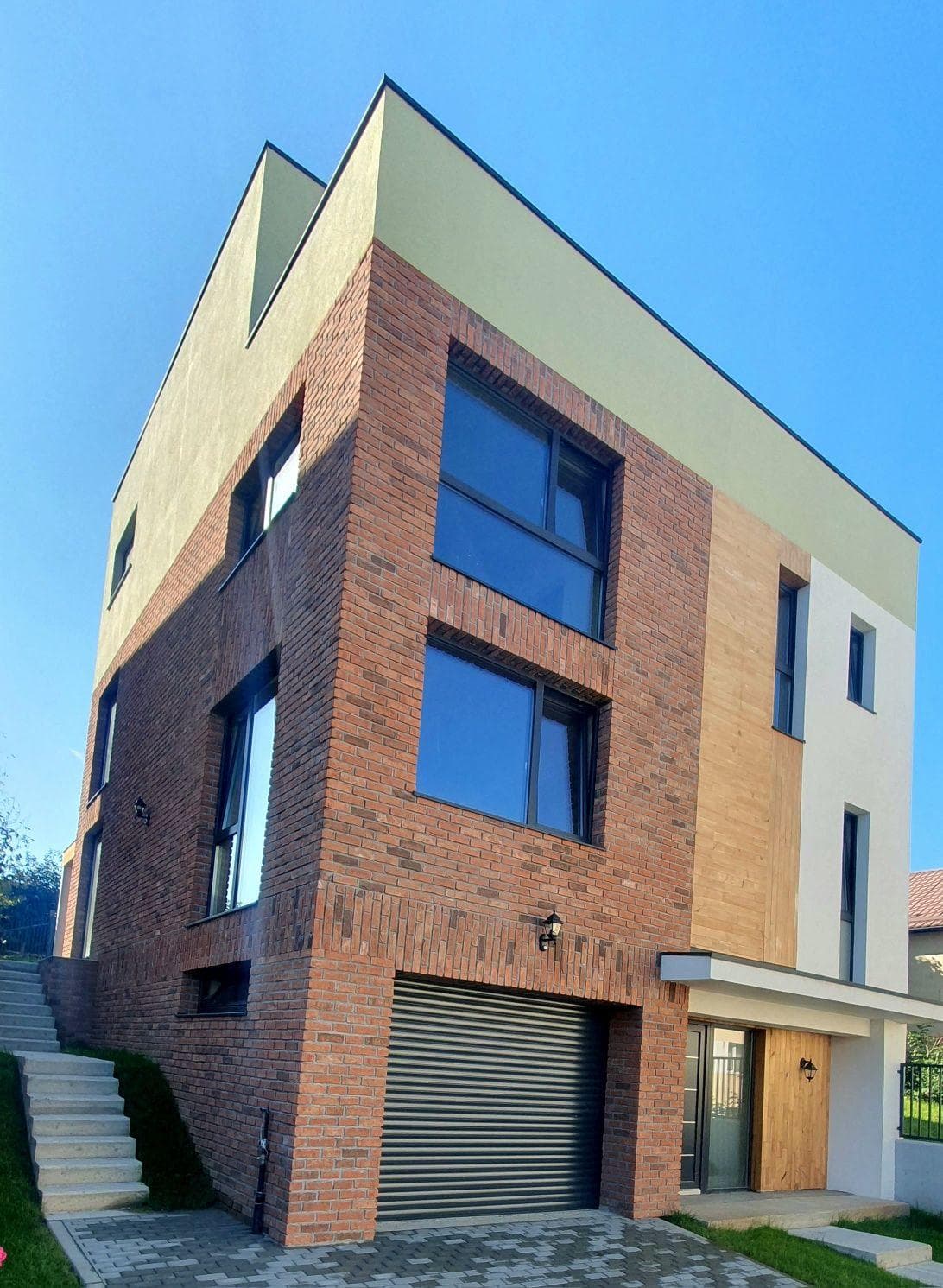 Casa - Vila de lux Gruia- str. Vanatorului - imagine 1