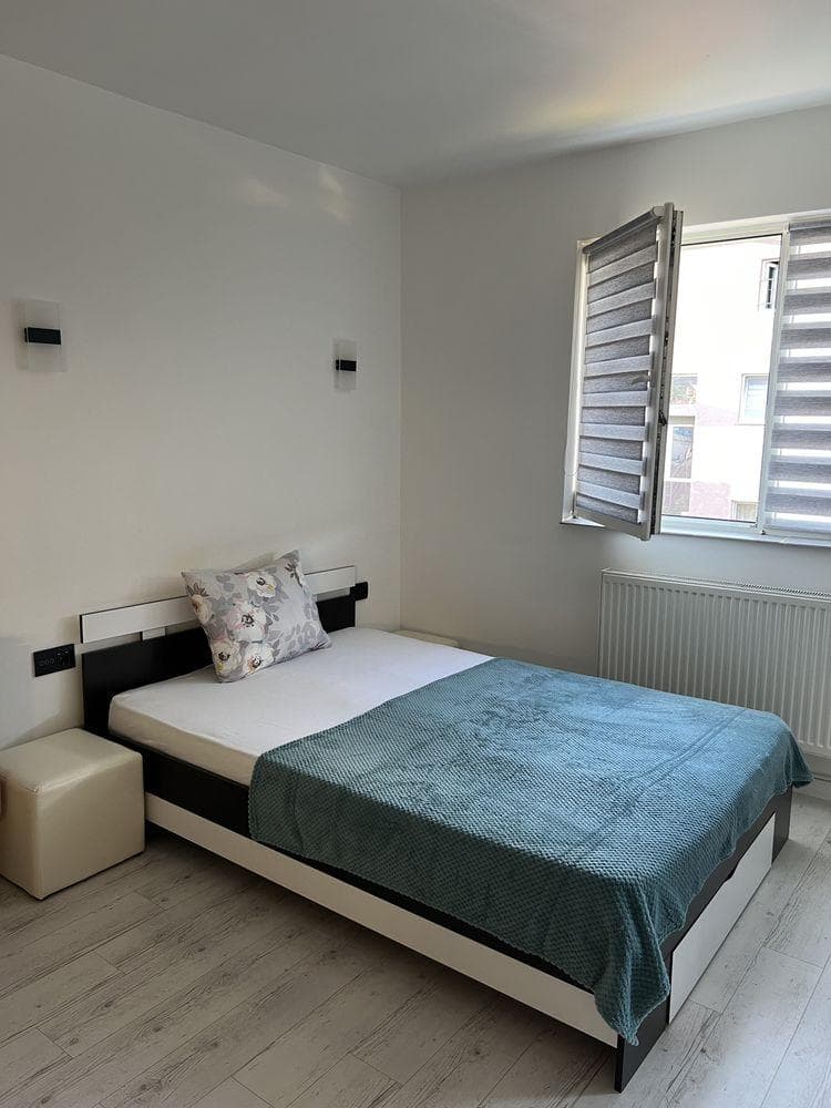 Vand Garsoniera Apatament Camera Cluj Marasti Renovat Bloc Reabilitat - imagine 1