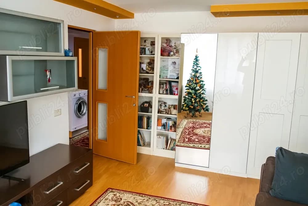 De inchiriat superb apartament cu 3 camere cu boxa subsol-loc parcare - imagine 1