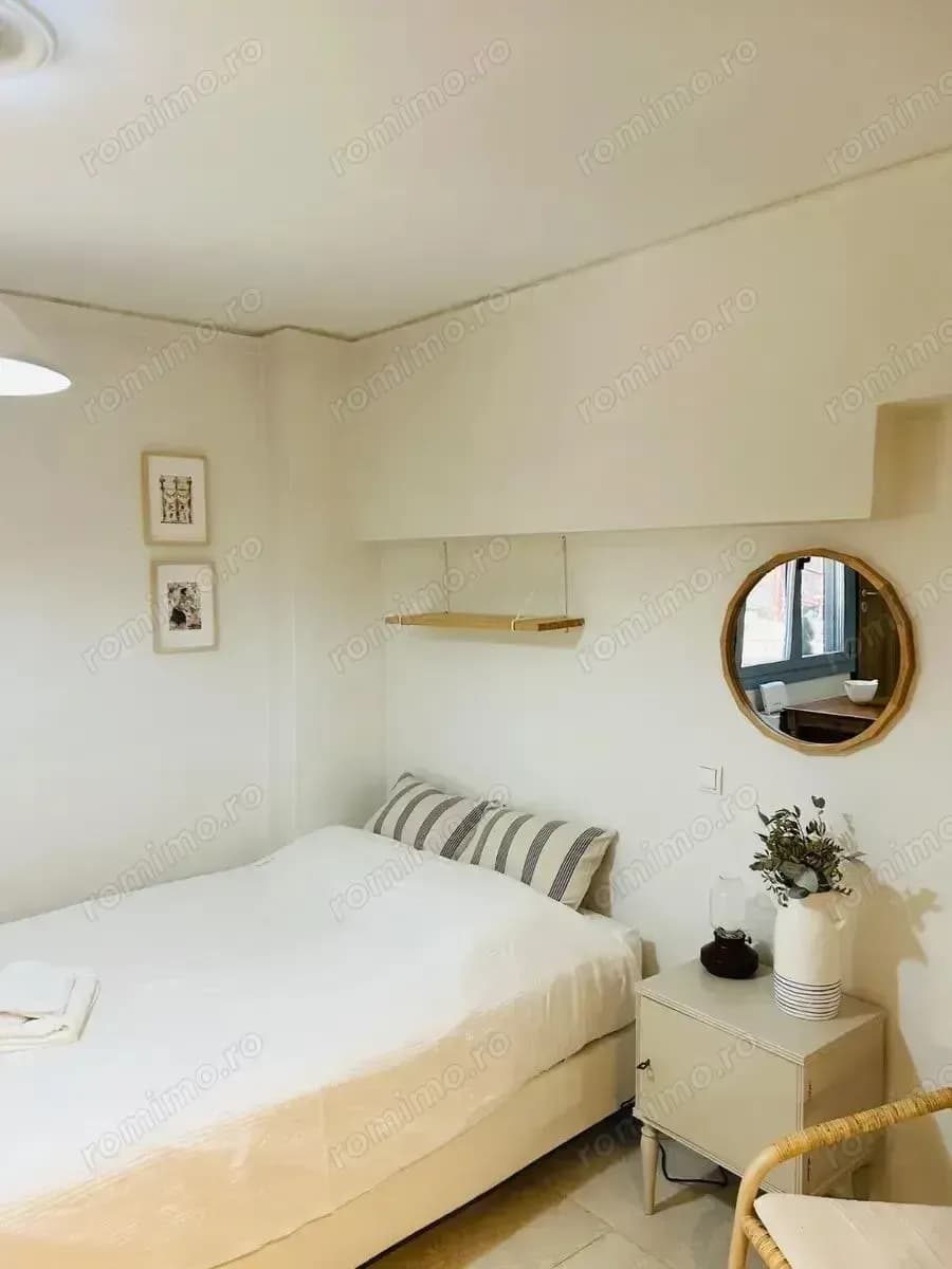 Garsoniera zona Sebastian