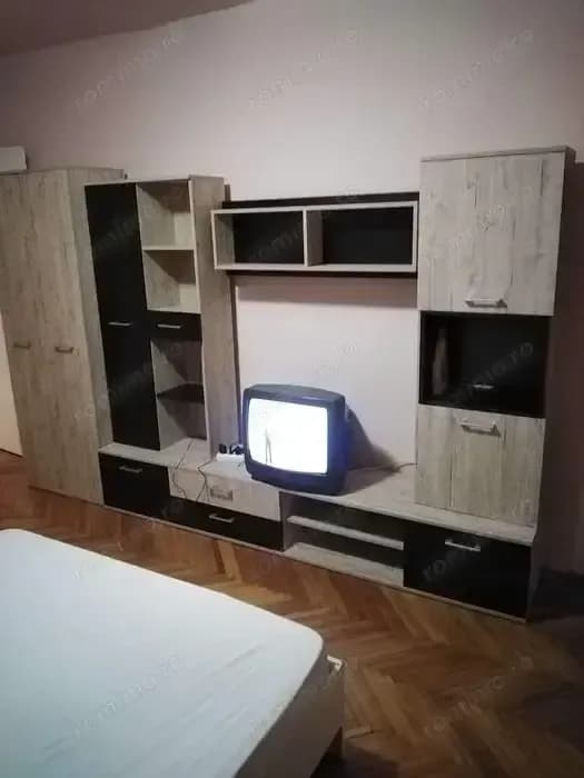 Garsoniera de inchiriat zona 13 Septembrie