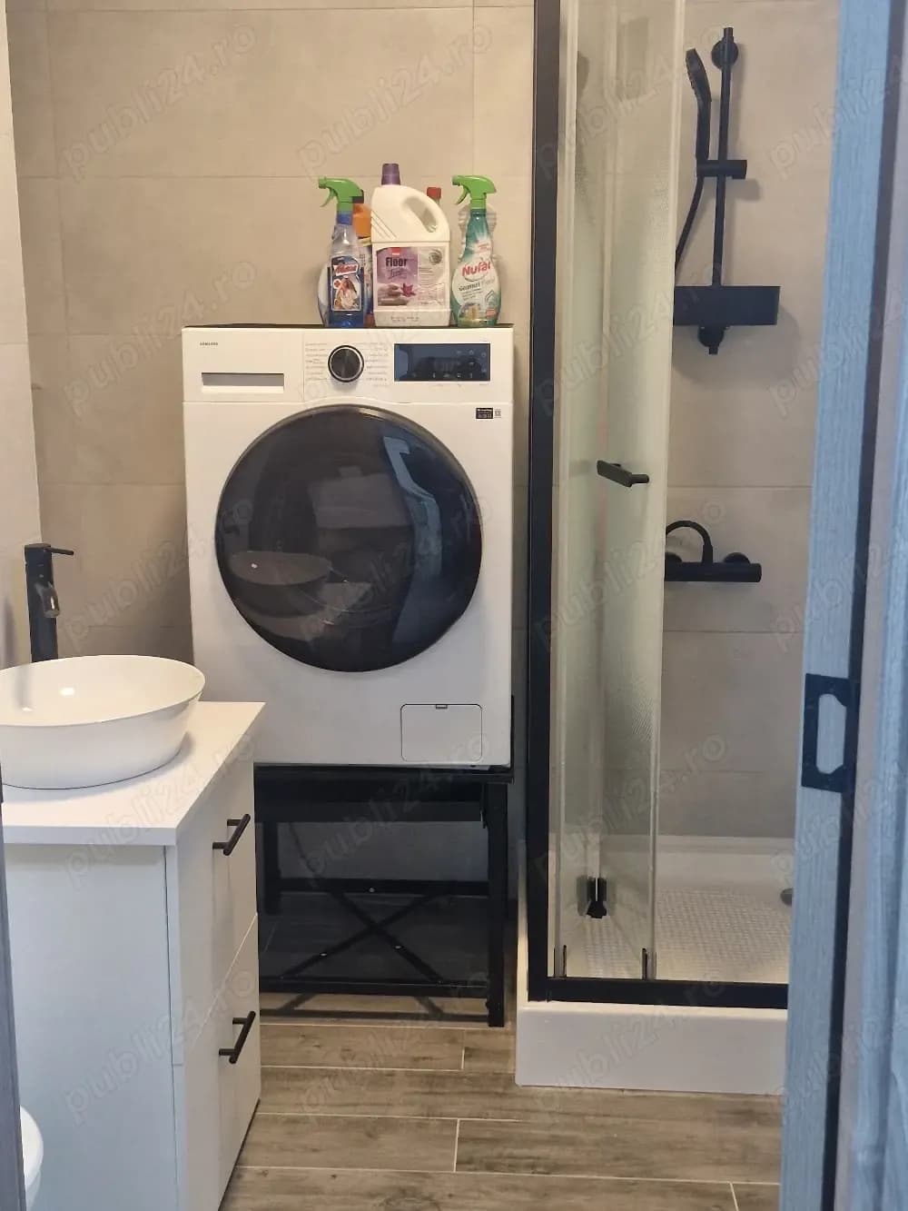 Apartament 2 camere, de inchiriat, metrou Eroii Revolutiei
