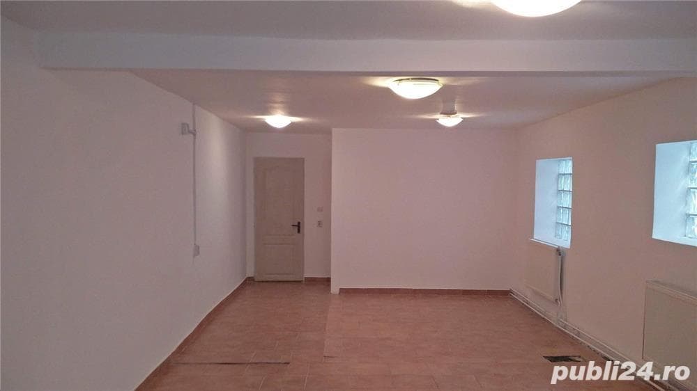 13 Septembrie vis-a-vis de Marriott