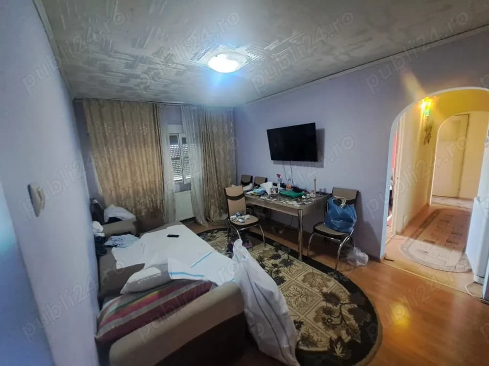 Vand apartament cu 4 camere zona Ferentari - imagine 1