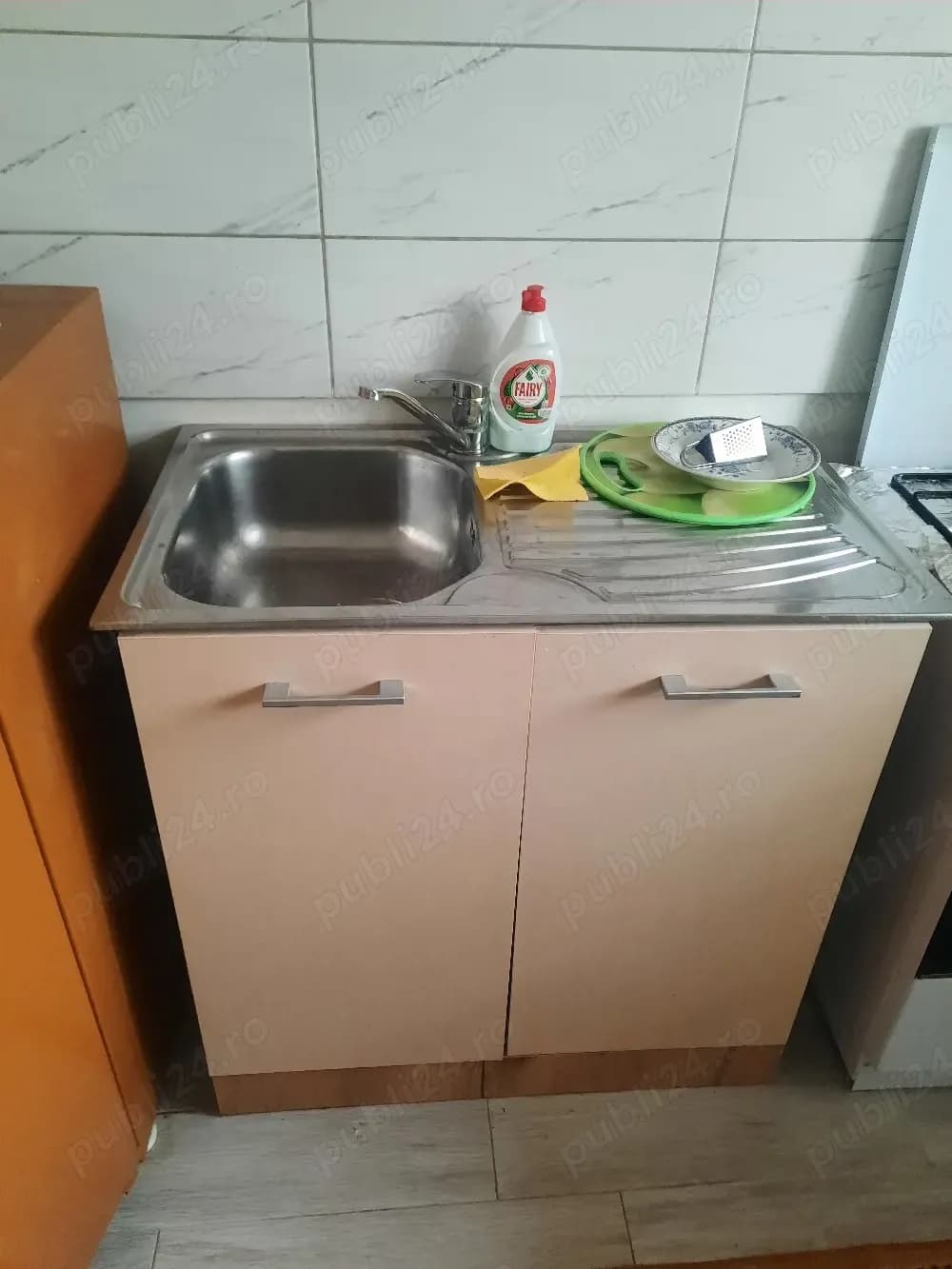 Inchiriez garaoniera Militari Residence - imagine 1