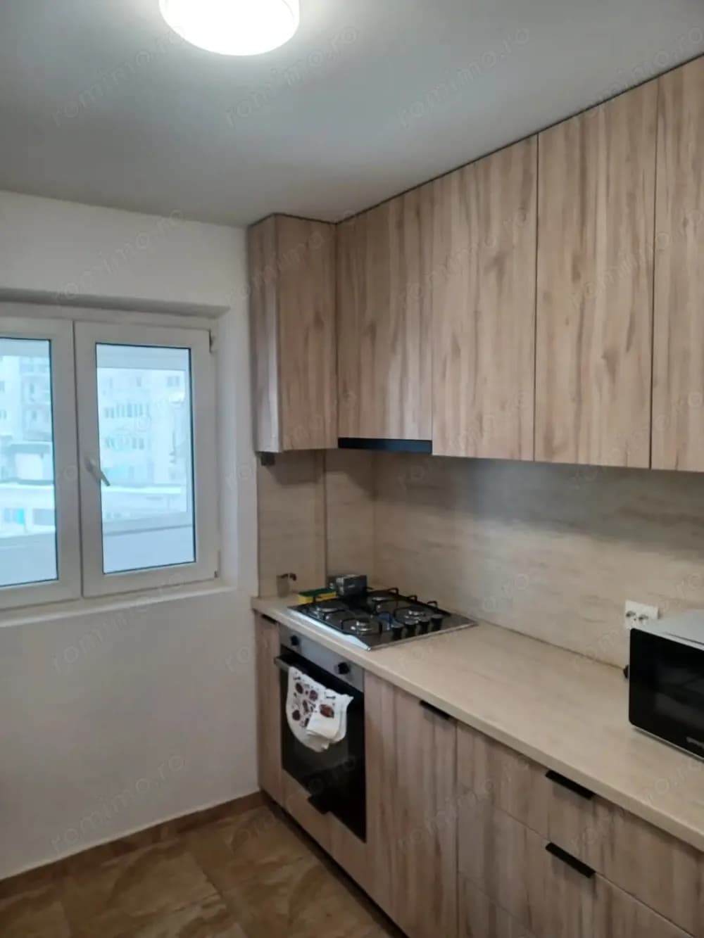 Proprietar, inchiriez ap. 3 camere Bucuresti, Crangasi