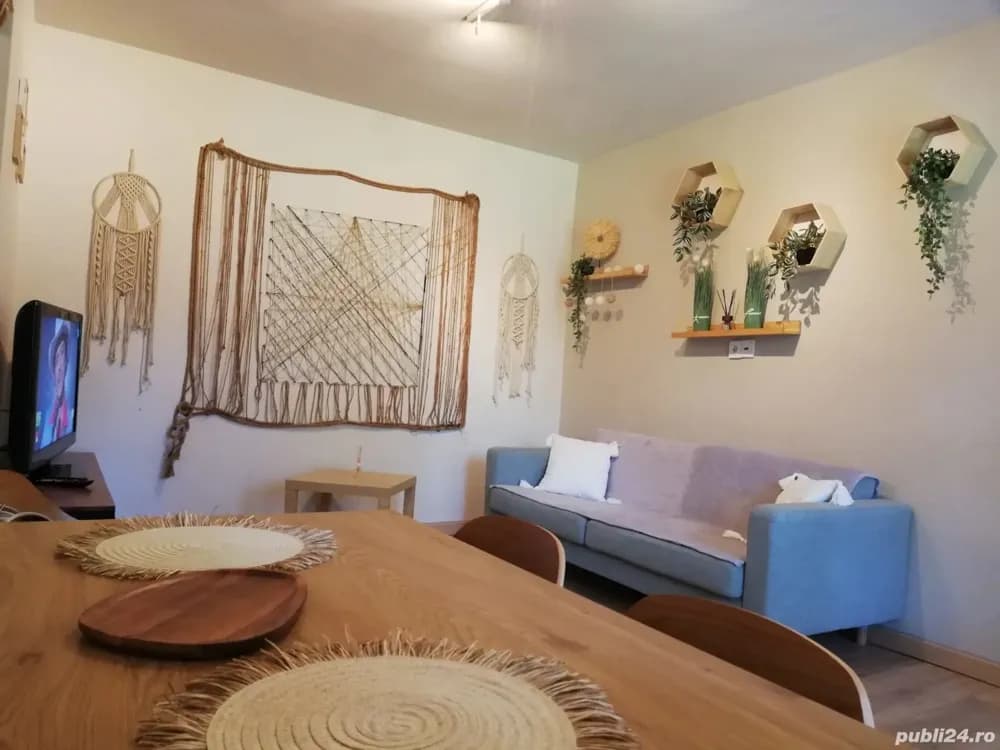 Inchiriez apartament cochet Bd. Constructorilor Crângași zona verde