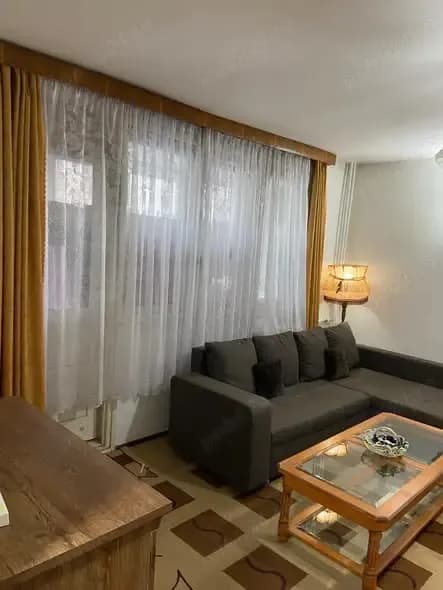 Se VINDE APARTAMENT 3 camere in Bucuresti , cartier Militari